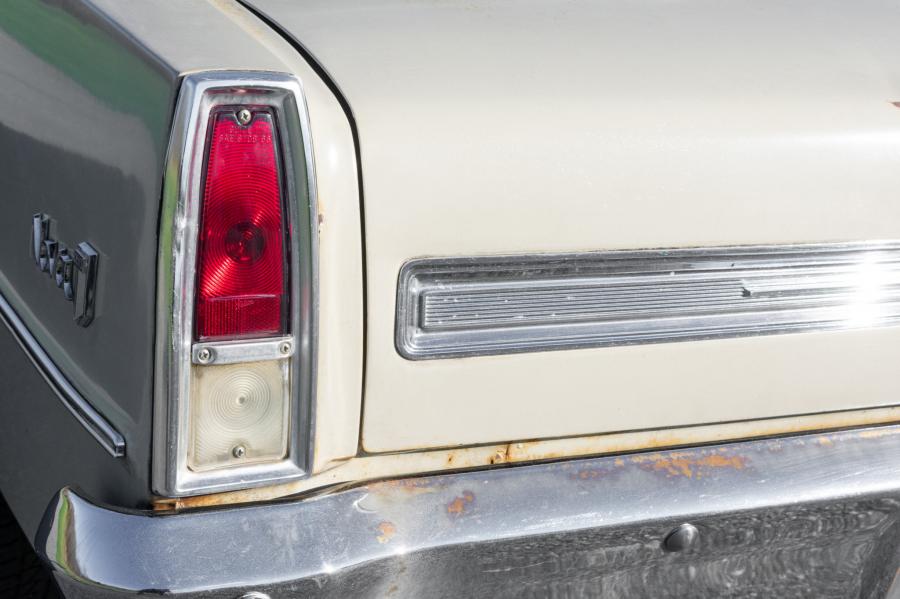 Детали экстерьера Chevrolet Chevy II Nova Sedan (11569) 1966 года  (фото 34 из 102)